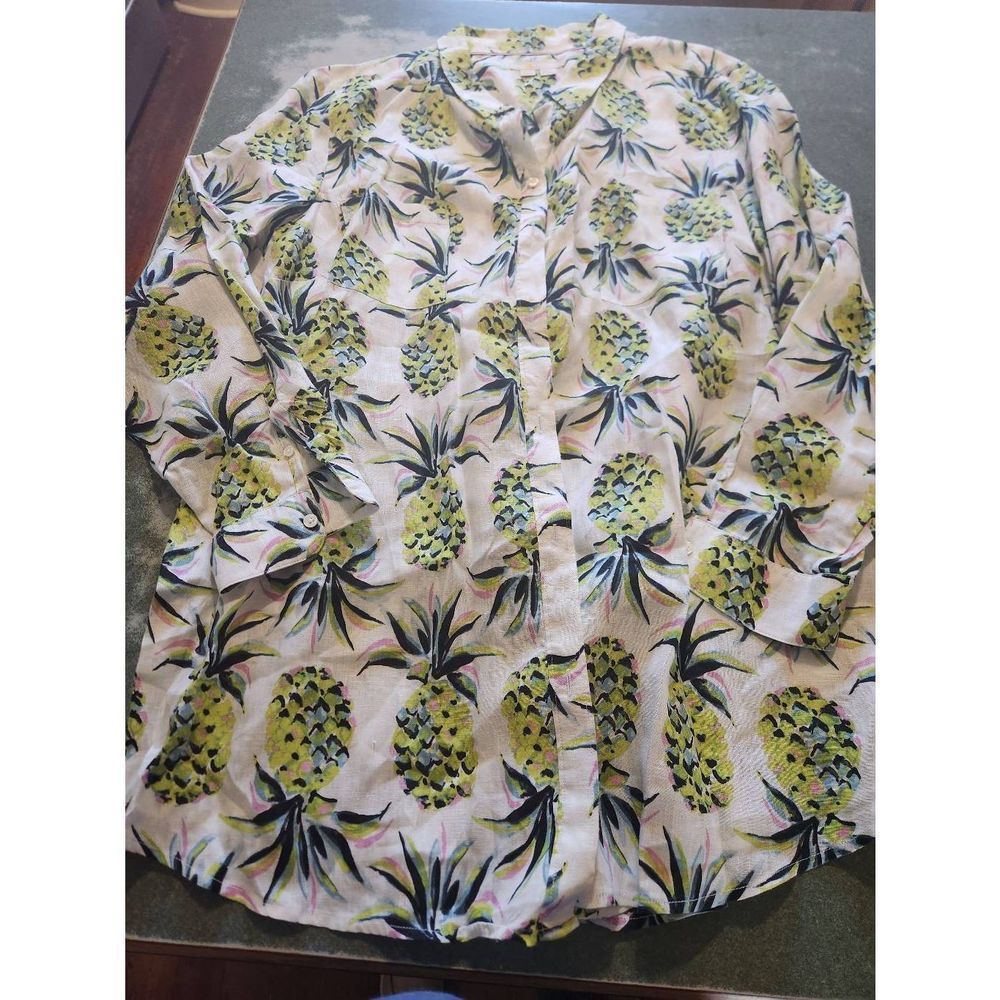 Boden Pineapple-Print Button-Down Shirt in White and Lime - Picture 2 of 5